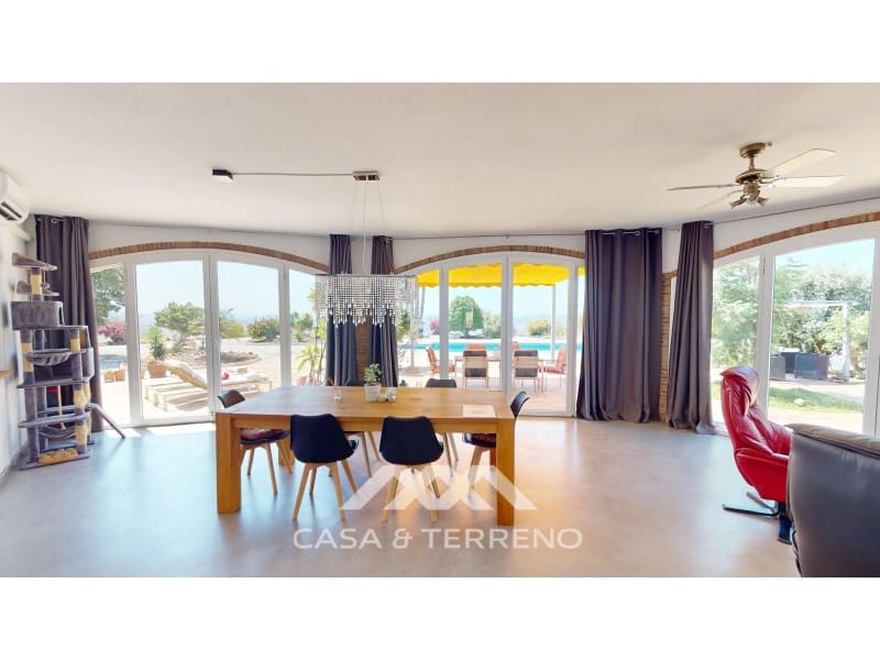 4 quarto Moradia para venda em Velez-Malaga com piscina - 748 000 € (Ref: 9952362)