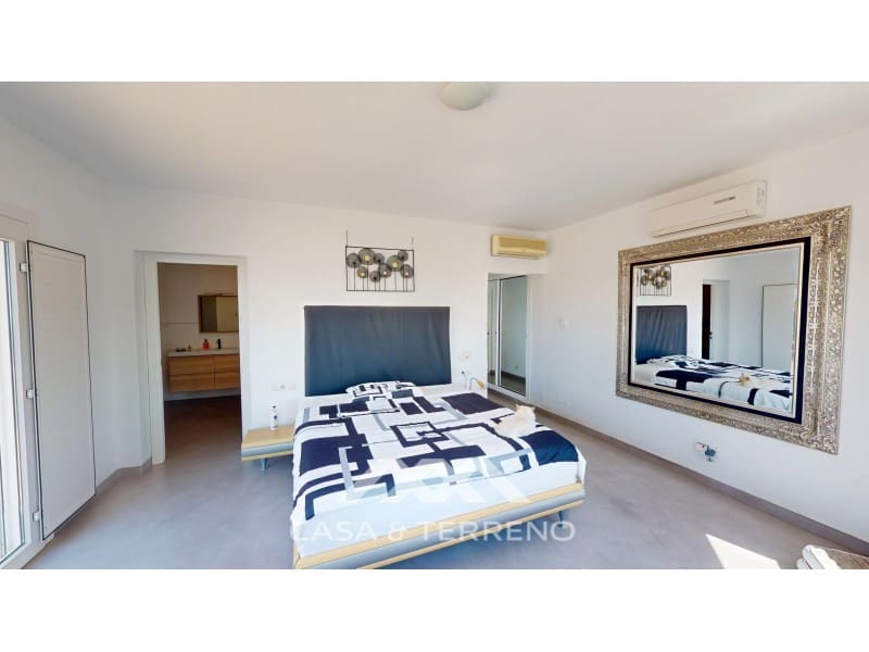 4 quarto Moradia para venda em Velez-Malaga com piscina - 748 000 € (Ref: 9952362)