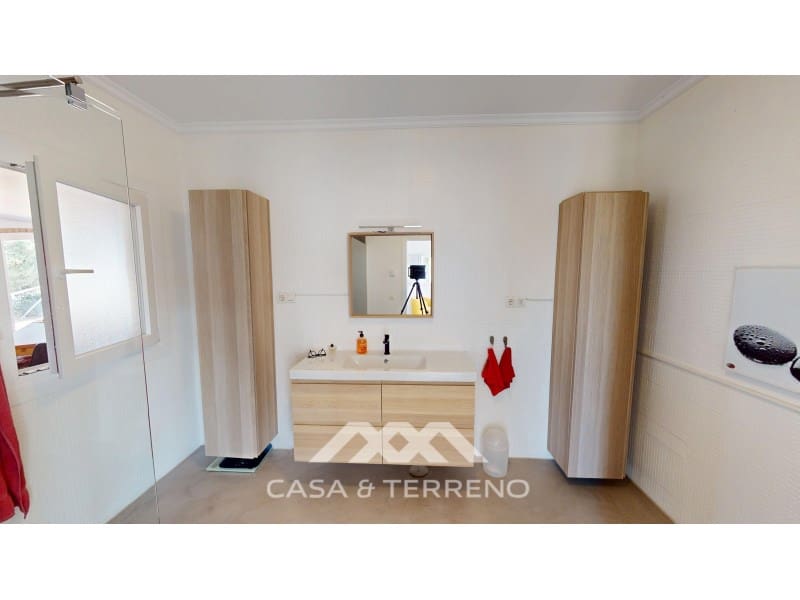 4 quarto Moradia para venda em Velez-Malaga com piscina - 748 000 € (Ref: 9952362)