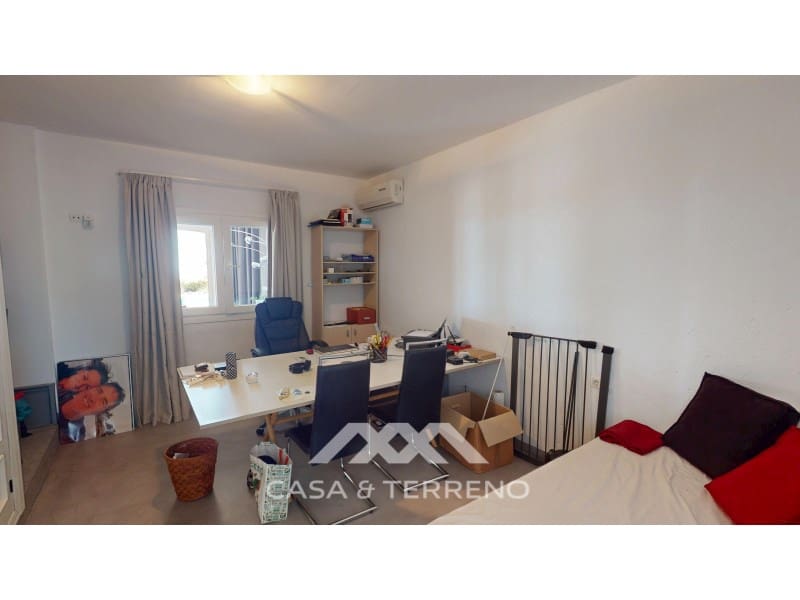 4 quarto Moradia para venda em Velez-Malaga com piscina - 748 000 € (Ref: 9952362)