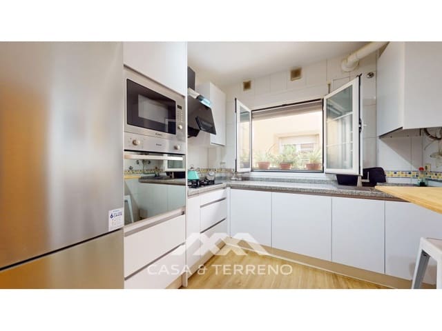 2 sovrum Lägenhet till salu i Algarrobo Costa, Algarrobo - 266 000 € (Ref: 9957665)