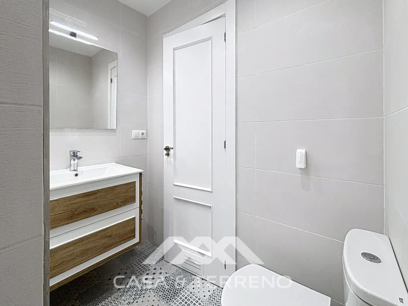 1 bedroom Apartment for sale in Algarrobo Costa - € 290,000 (Ref: 9975053)