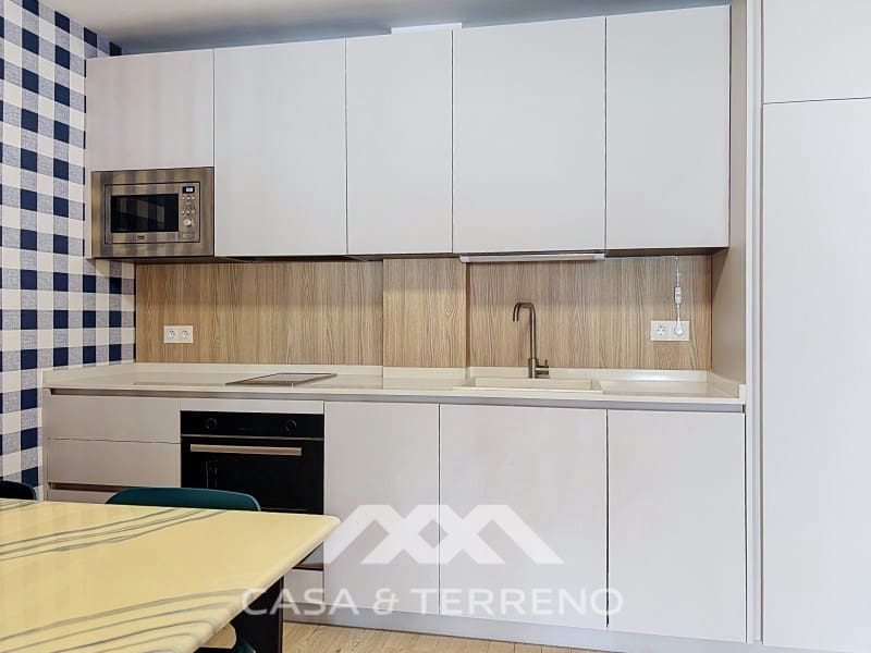 1 bedroom Apartment for sale in Algarrobo Costa - € 290,000 (Ref: 9975053)