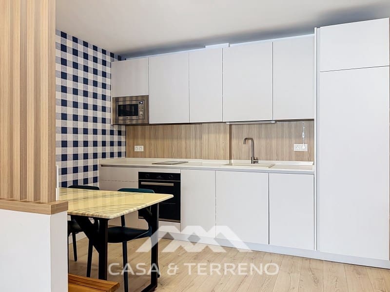1 bedroom Apartment for sale in Algarrobo Costa - € 290,000 (Ref: 9975053)