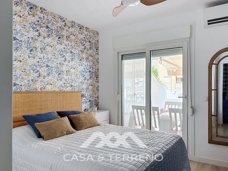1 bedroom Apartment for sale in Algarrobo Costa - € 290,000 (Ref: 9975053)