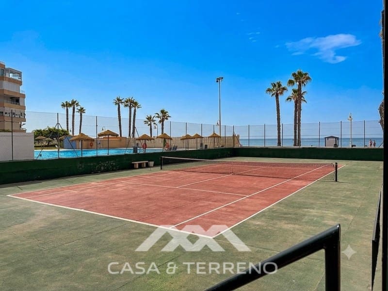 Apartamento de 1 habitación en Algarrobo Costa en venta - 290.000 € (Ref: 9975053)