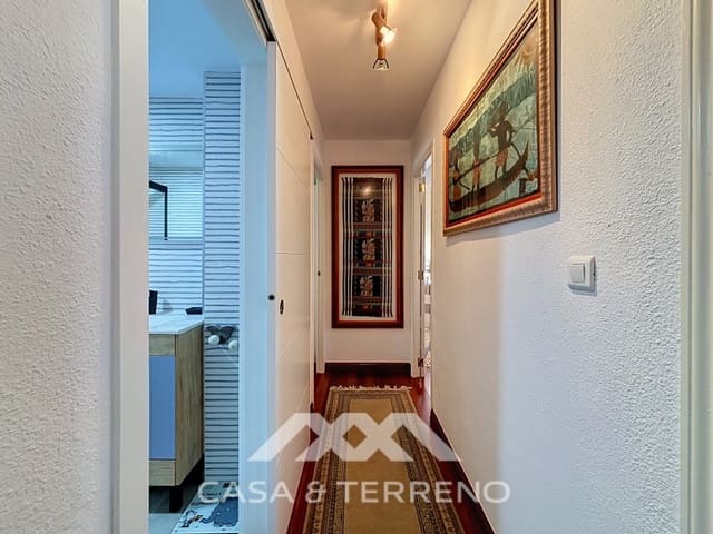 4 soverom Leilighet til salgs i Los Castillejos, Málaga by med garasje - € 339 000 (Ref: 9977039)