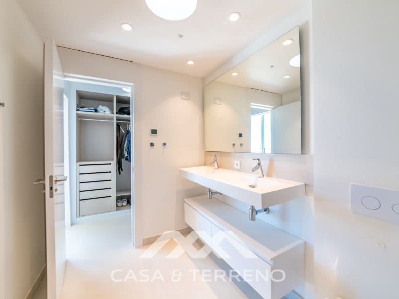 3 slaapkamer Penthouse te koop in Fuengirola - € 849.000 (Ref: 9996859)