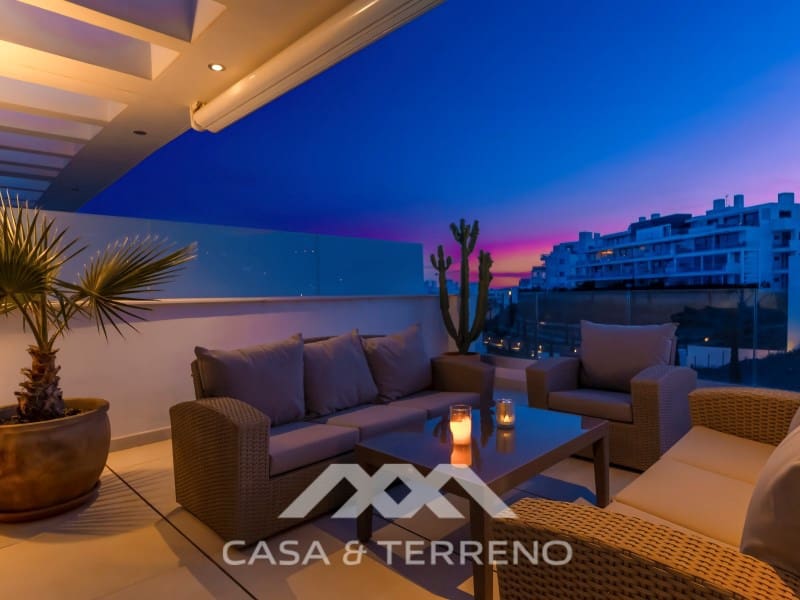 3 slaapkamer Penthouse te koop in Fuengirola - € 849.000 (Ref: 9996859)