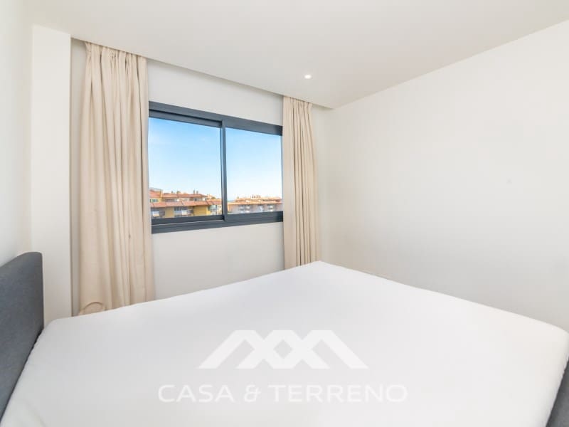 3 slaapkamer Penthouse te koop in Fuengirola - € 849.000 (Ref: 9996859)