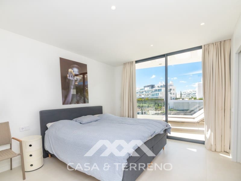 3 slaapkamer Penthouse te koop in Fuengirola - € 849.000 (Ref: 9996859)