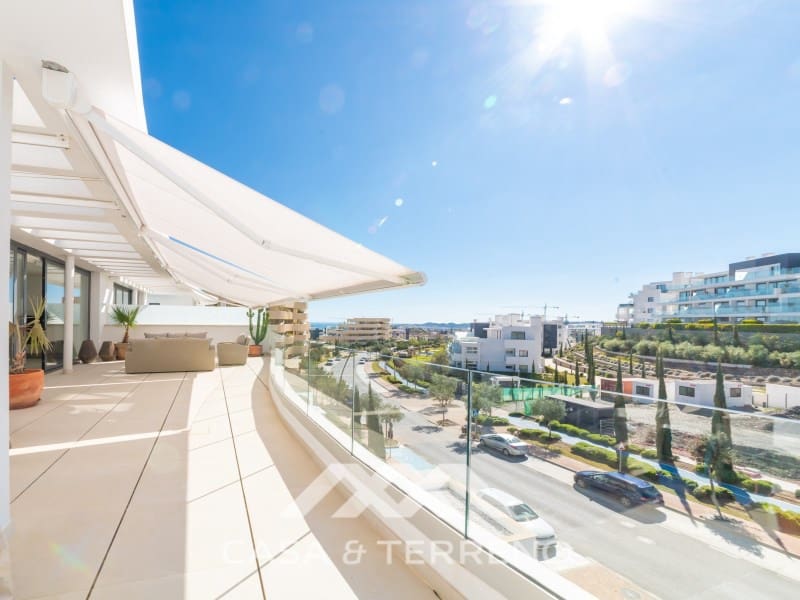 3 slaapkamer Penthouse te koop in Fuengirola - € 849.000 (Ref: 9996859)