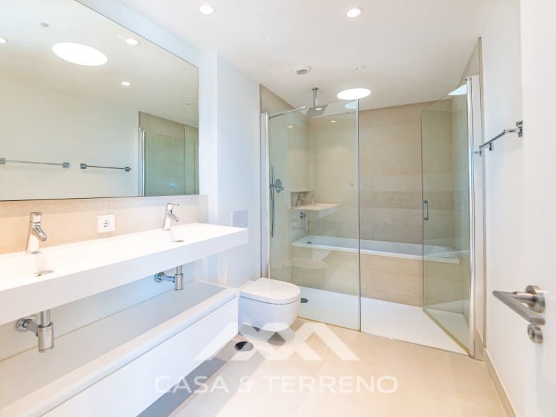 3 slaapkamer Penthouse te koop in Fuengirola - € 849.000 (Ref: 9996859)