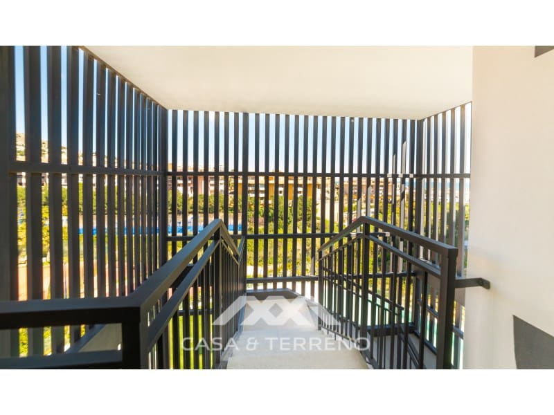 3 slaapkamer Penthouse te koop in Fuengirola - € 849.000 (Ref: 9996859)