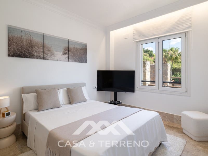Chalet de 4 habitaciones en Marbella en venta con piscina garaje - 1.485.000 € (Ref: 9996860)
