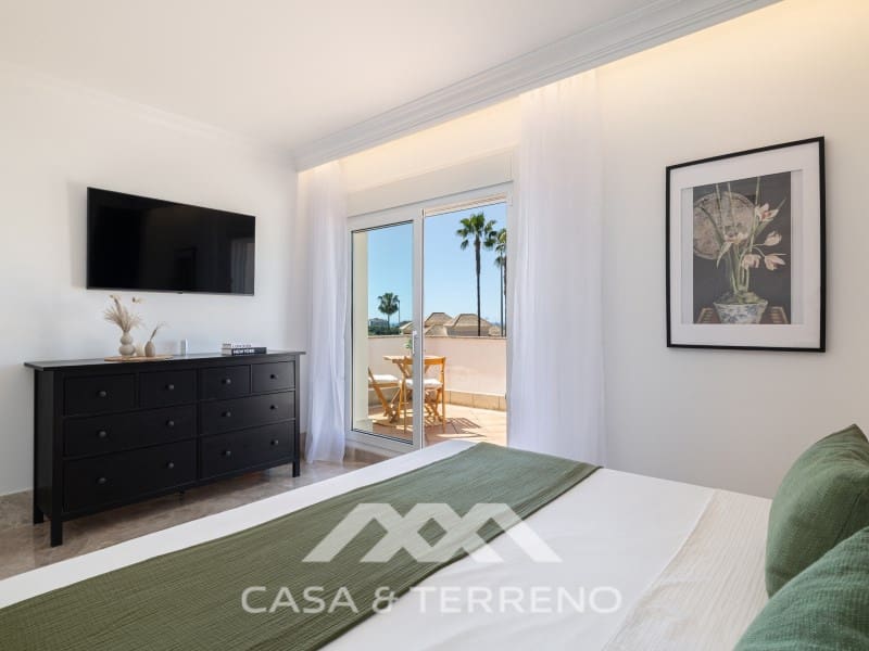 Chalet de 4 habitaciones en Marbella en venta con piscina garaje - 1.485.000 € (Ref: 9996860)
