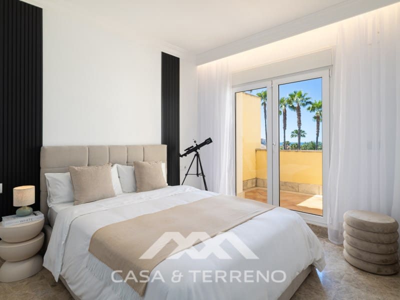 Chalet de 4 habitaciones en Marbella en venta con piscina garaje - 1.485.000 € (Ref: 9996860)