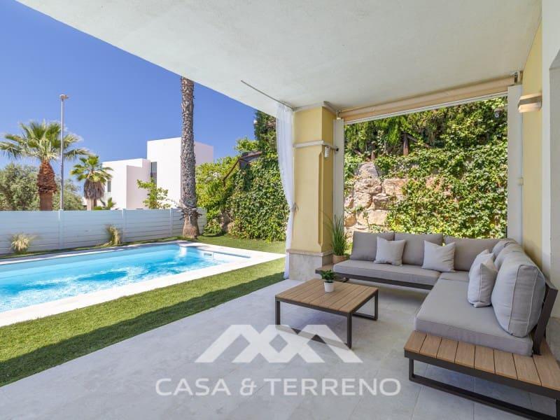 Chalet de 4 habitaciones en Marbella en venta con piscina garaje - 1.485.000 € (Ref: 9996860)