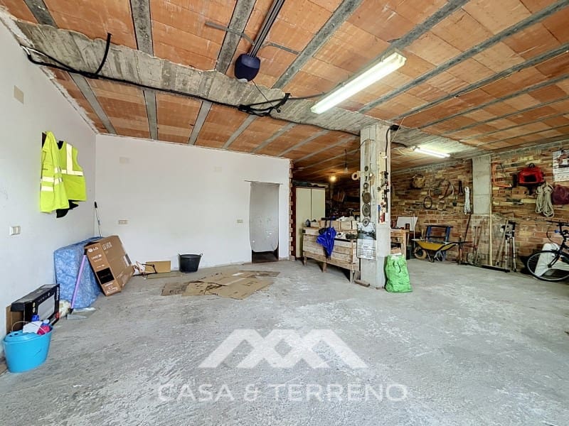 8 makuuhuone Huvila myytävänä paikassa El Burgo - 400 000 € (Ref: 9996862)