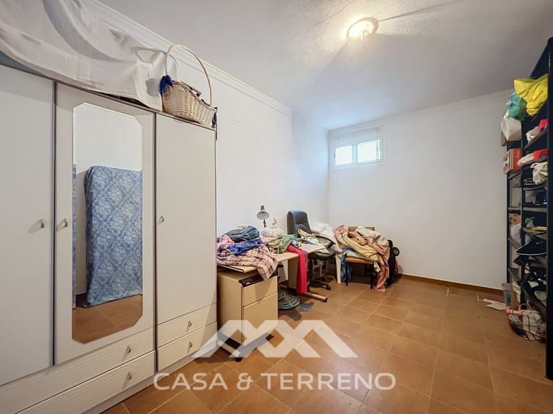8 makuuhuone Huvila myytävänä paikassa El Burgo - 400 000 € (Ref: 9996862)