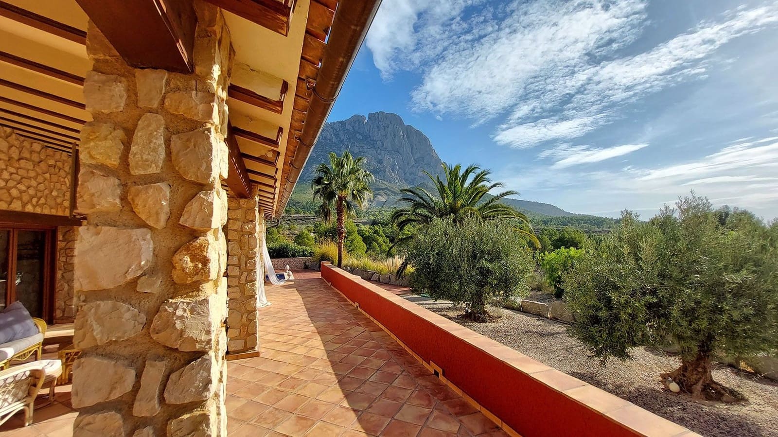 3 soveværelse Finca/Landehus til salg i Finestrat med swimmingpool garage - € 849.000 (Ref: 10014274)