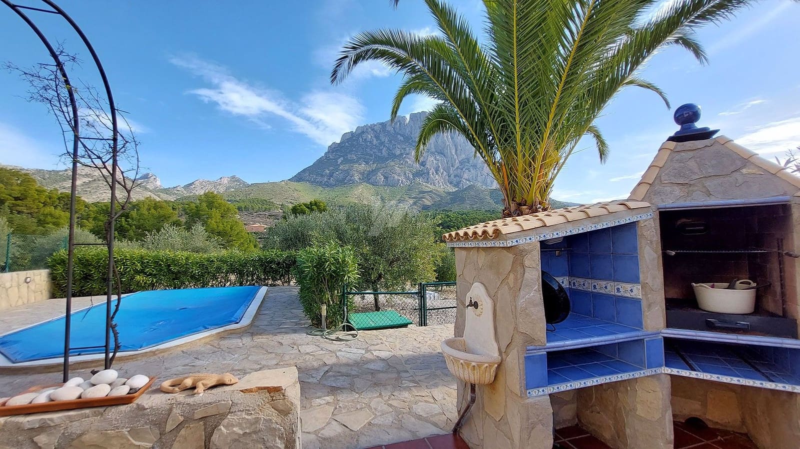 3 soveværelse Finca/Landehus til salg i Finestrat med swimmingpool garage - € 849.000 (Ref: 10014274)