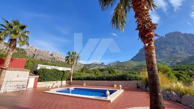 3 bedroom Finca/Country House for sale in Finestrat Pueblo, Finestrat with pool garage - € 849,000 (Ref: 10014274)