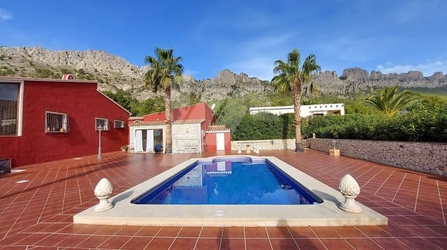 3 bedroom Finca/Country House for sale in Finestrat Pueblo, Finestrat with pool garage - € 849,000 (Ref: 10014274)