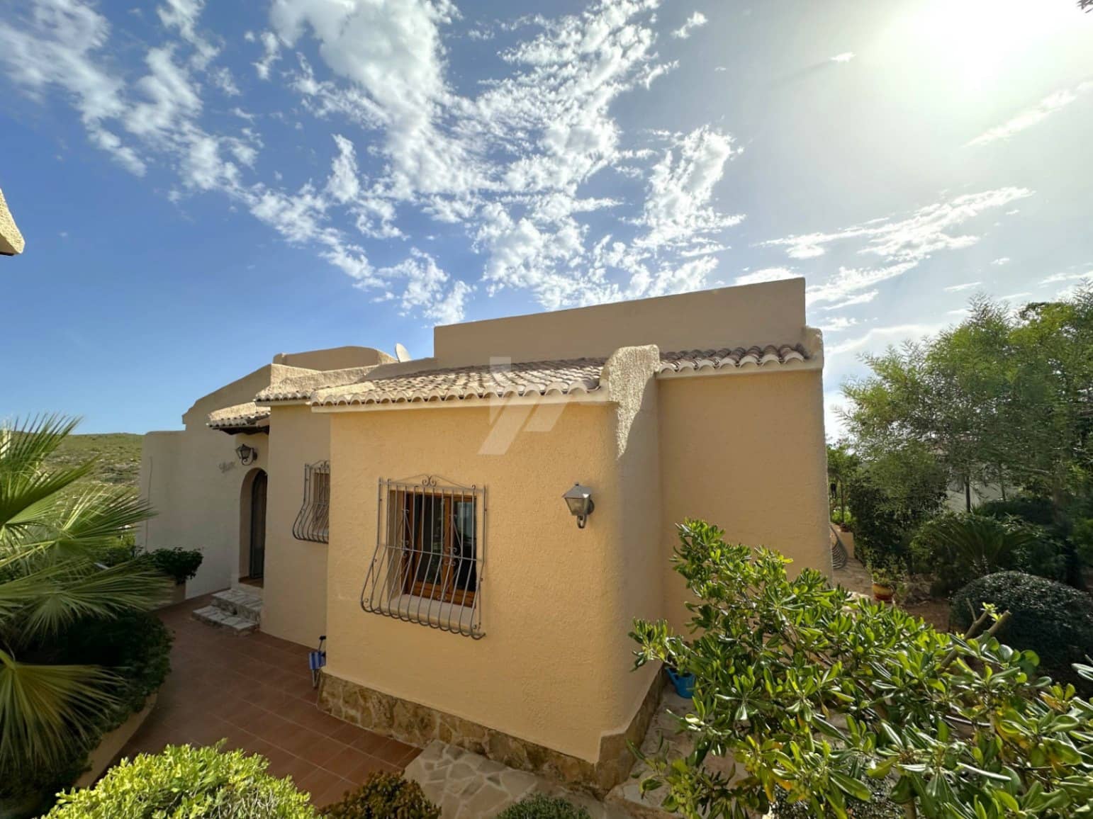 3 sovrum Villa till salu i Cumbre del Sol med pool garage - 720 000 € (Ref: 10035648)