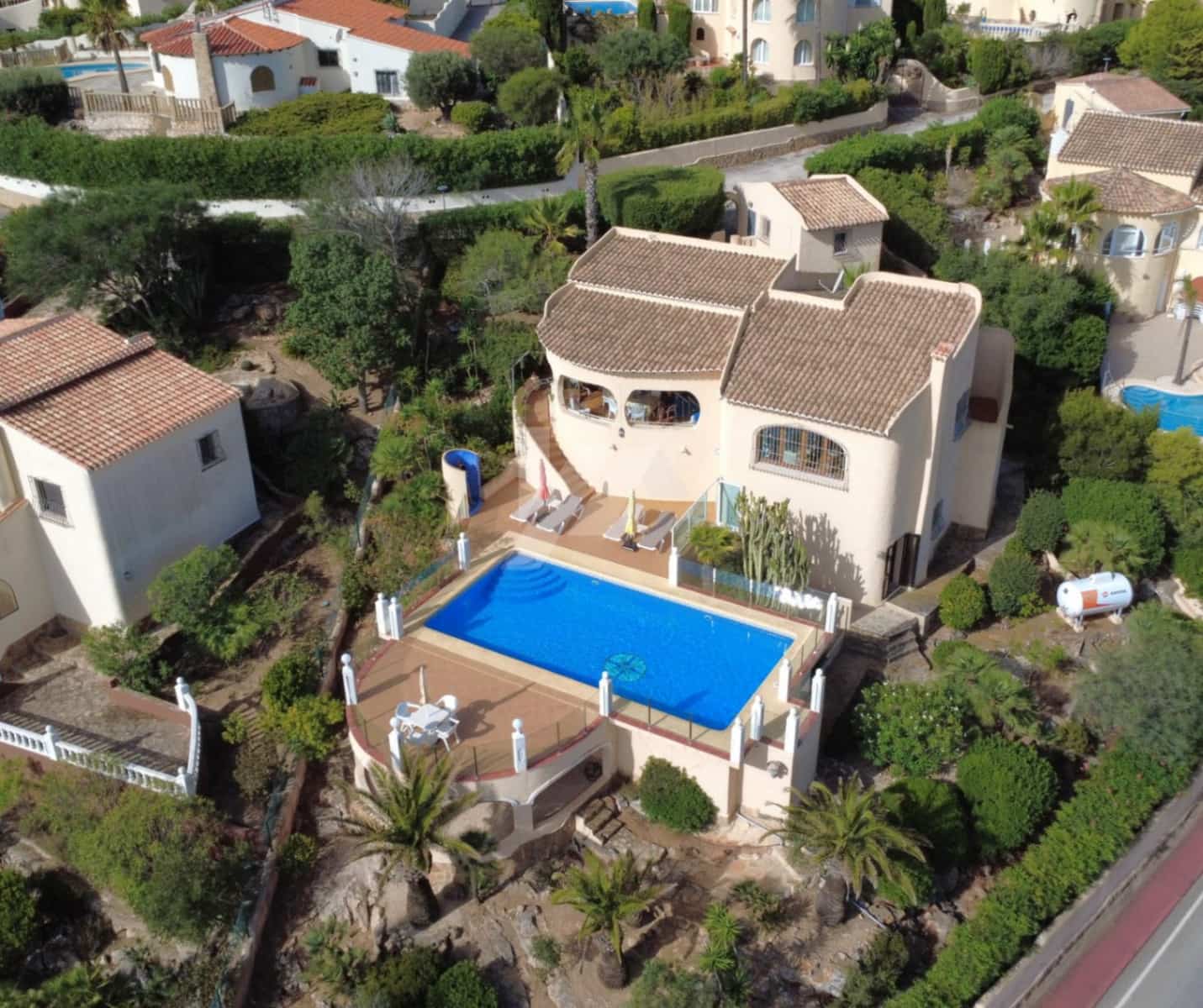3 sovrum Villa till salu i Cumbre del Sol med pool garage - 720 000 € (Ref: 10035648)