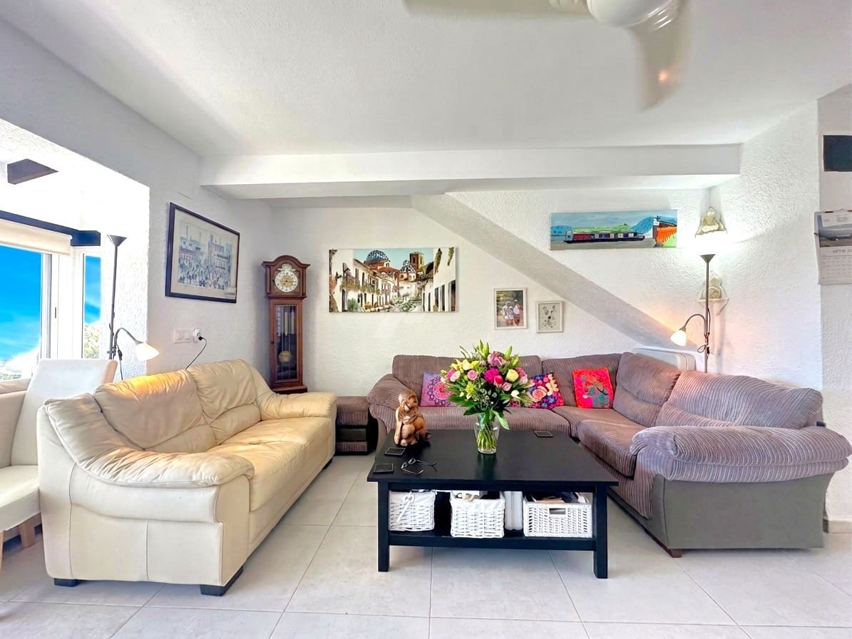 3 quarto Moradia Geminada para venda em Moraira com piscina garagem - 499 000 € (Ref: 10082016)