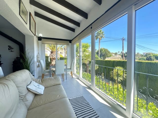 3 quarto Moradia Geminada para venda em Pinar del Advocat - Cometa, Teulada-Moraira com piscina garagem - 499 000 € (Ref: 10082016)