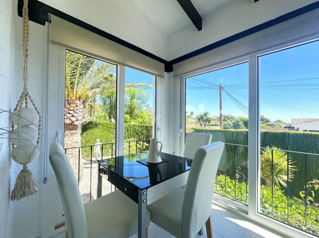 3 quarto Moradia Geminada para venda em Pinar del Advocat - Cometa, Teulada-Moraira com piscina garagem - 499 000 € (Ref: 10082016)