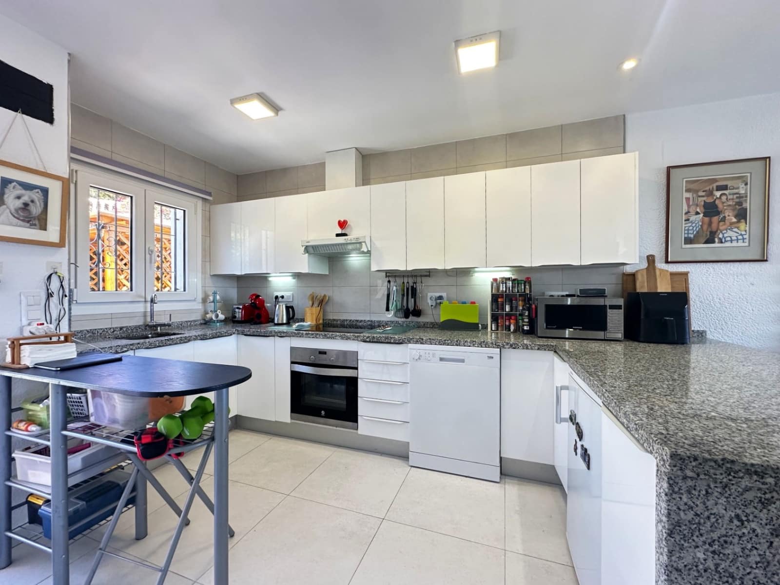 3 quarto Moradia Geminada para venda em Moraira com piscina garagem - 499 000 € (Ref: 10082016)