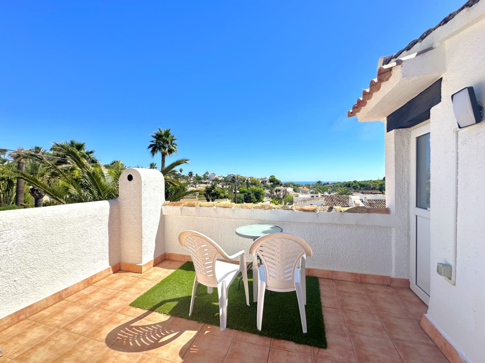 3 quarto Moradia Geminada para venda em Moraira com piscina garagem - 499 000 € (Ref: 10082016)