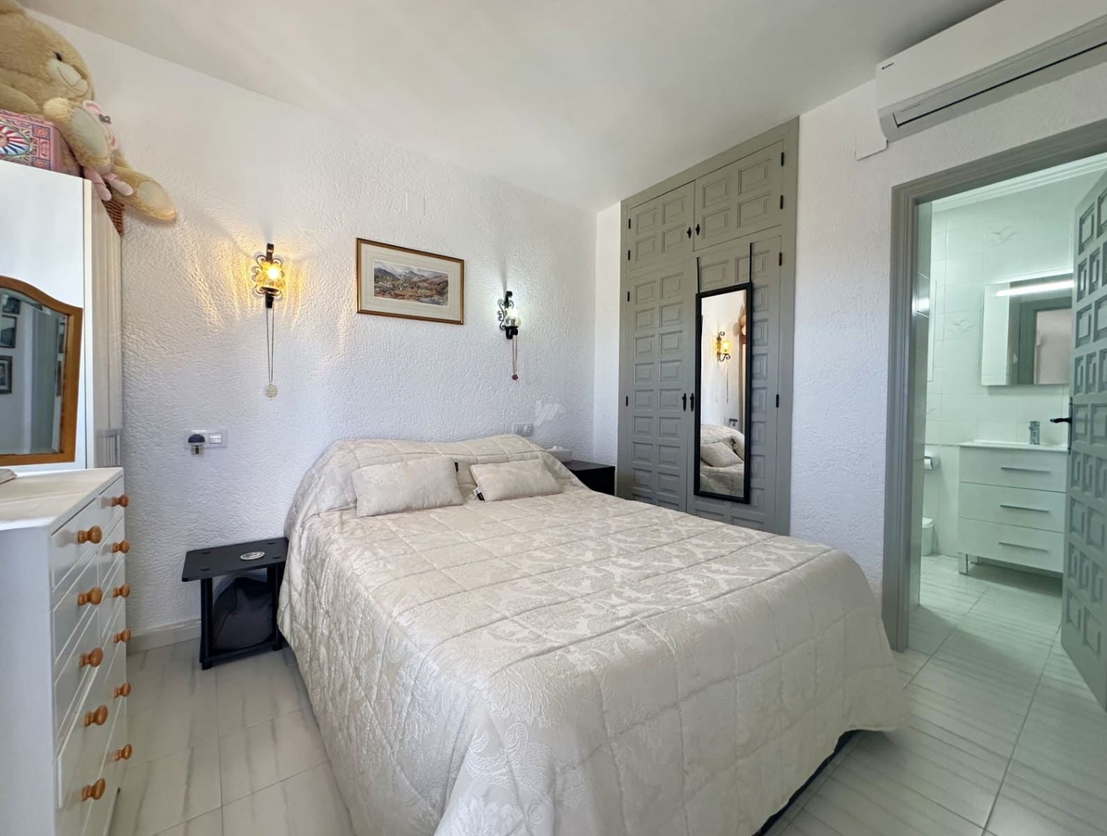 3 quarto Moradia Geminada para venda em Moraira com piscina garagem - 499 000 € (Ref: 10082016)