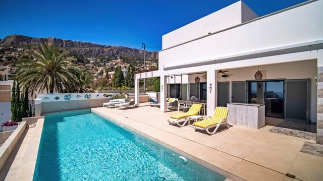 4 chambre Villa/Maison à vendre à Canuta, Calpe / Calp avec piscine garage - 1 495 000 € (Ref: 10086794)