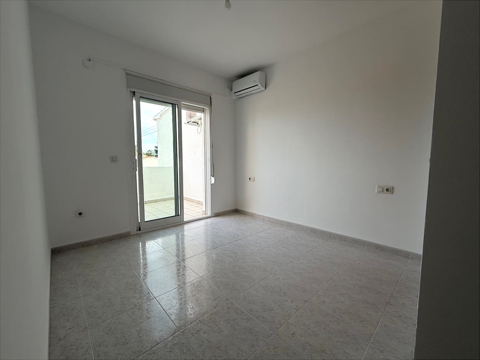 Bungalow de 3 habitaciones en Benissa en venta con piscina garaje - 350.000 € (Ref: 10086798)