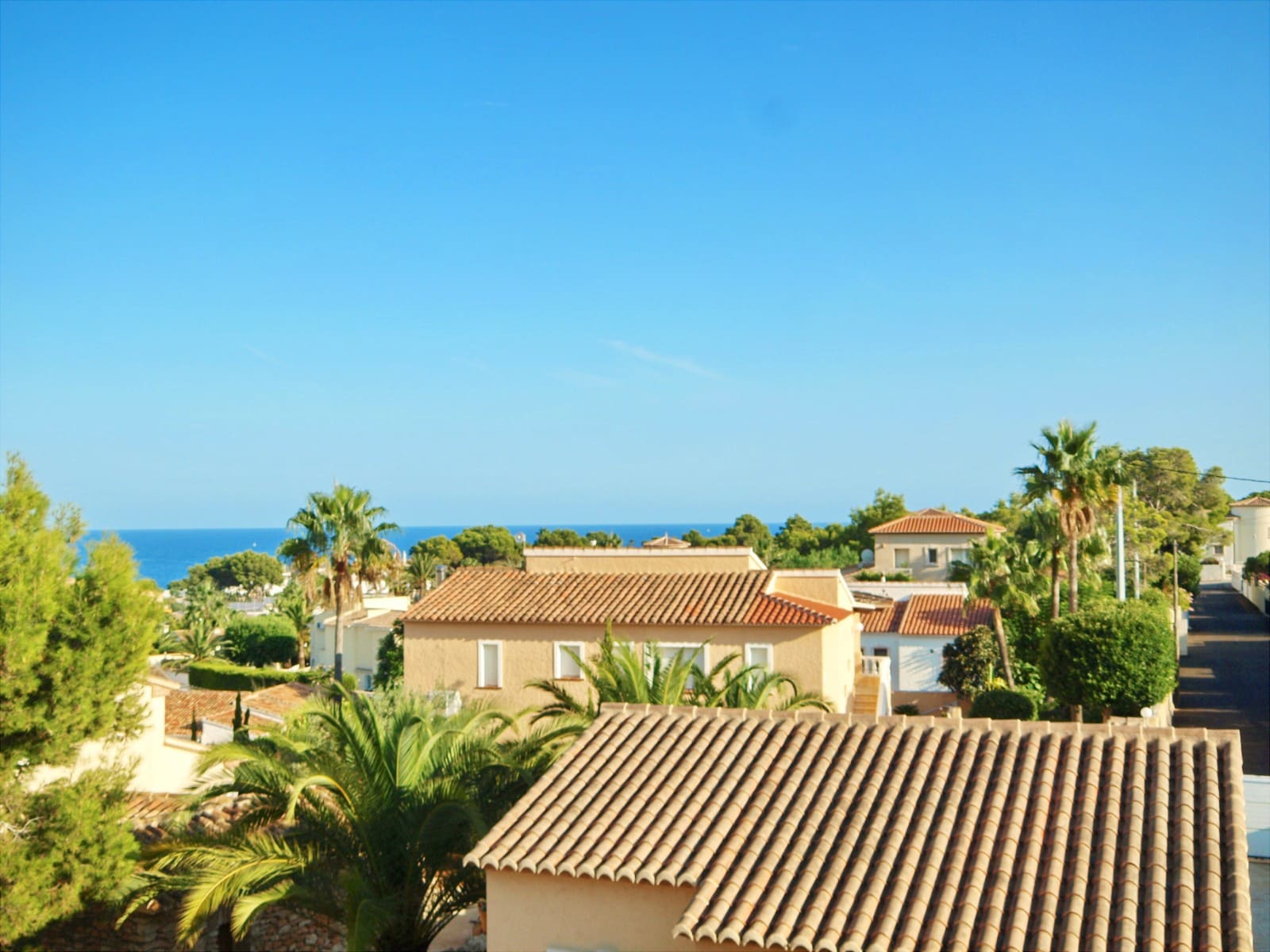3 bedroom Bungalow for sale in Benissa with pool garage - € 350,000 (Ref: 10086798)