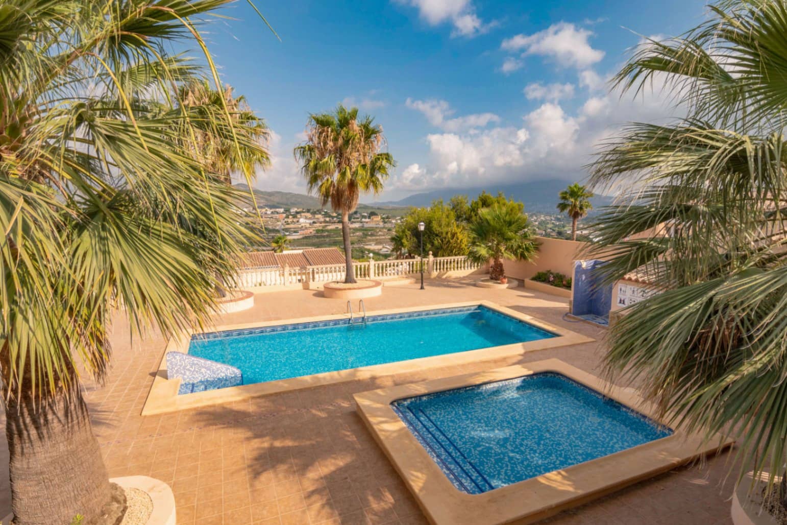 3 slaapkamer Villa te koop in Benitachell / Benitatxell met zwembad garage - € 395.000 (Ref: 10086806)