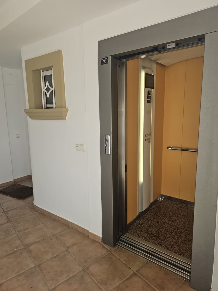 3 Zimmer Apartment zu verkaufen in Moraira mit Pool Garage - 742.000 € (Ref: 10086811)