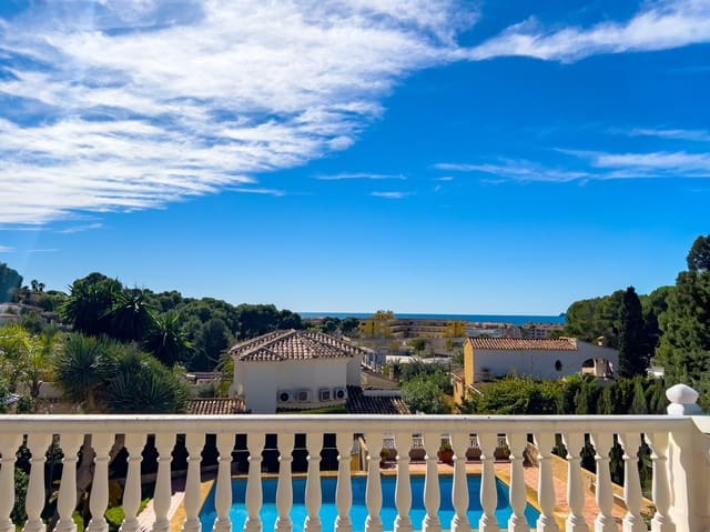 2 sypialnia Willa na sprzedaż w Moraira, Teulada-Moraira z basenem garażem - 1 425 000 € (Ref: 10086814)