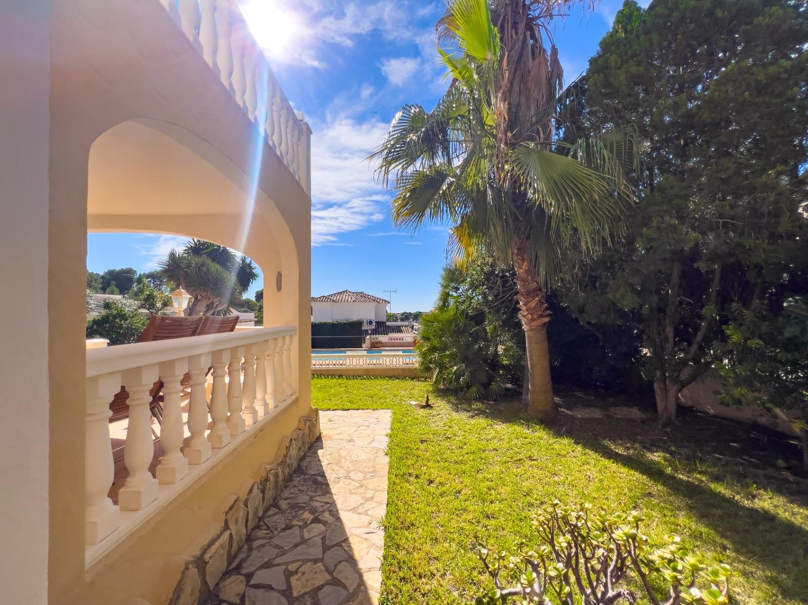 Chalet de 2 habitaciones en Moraira en venta con piscina garaje - 1.425.000 € (Ref: 10086814)