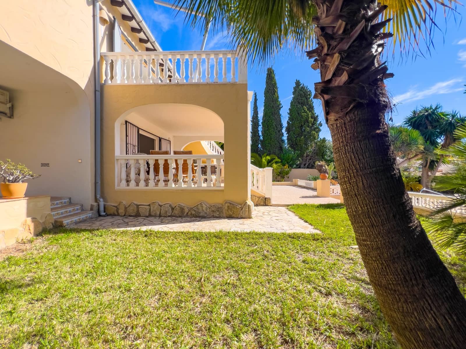 Chalet de 2 habitaciones en Moraira en venta con piscina garaje - 1.425.000 € (Ref: 10086814)