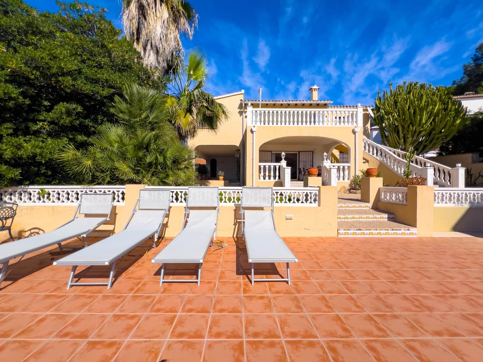 Chalet de 2 habitaciones en Moraira en venta con piscina garaje - 1.425.000 € (Ref: 10086814)