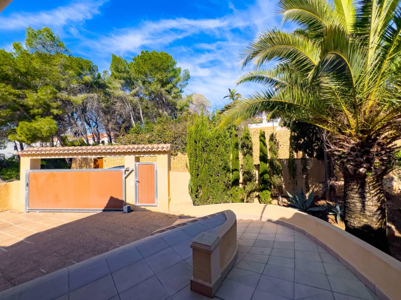 Chalet de 2 habitaciones en Moraira en venta con piscina garaje - 1.425.000 € (Ref: 10086814)