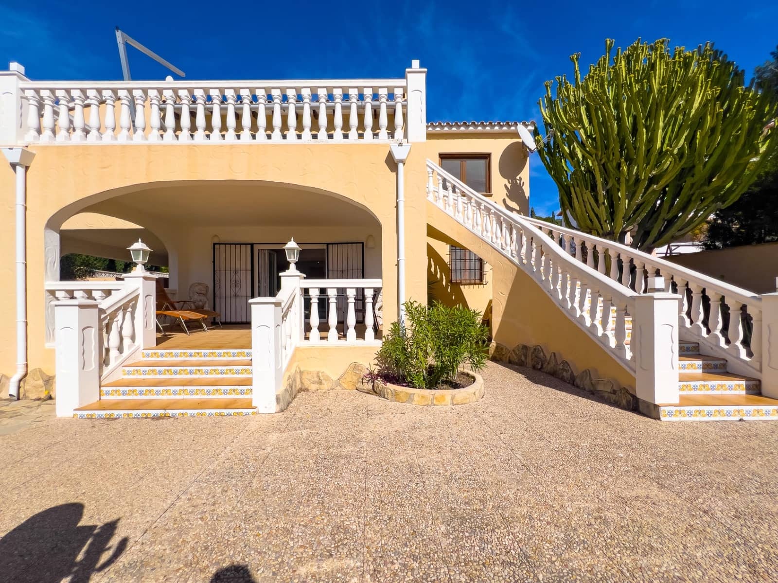 Chalet de 2 habitaciones en Moraira en venta con piscina garaje - 1.425.000 € (Ref: 10086814)