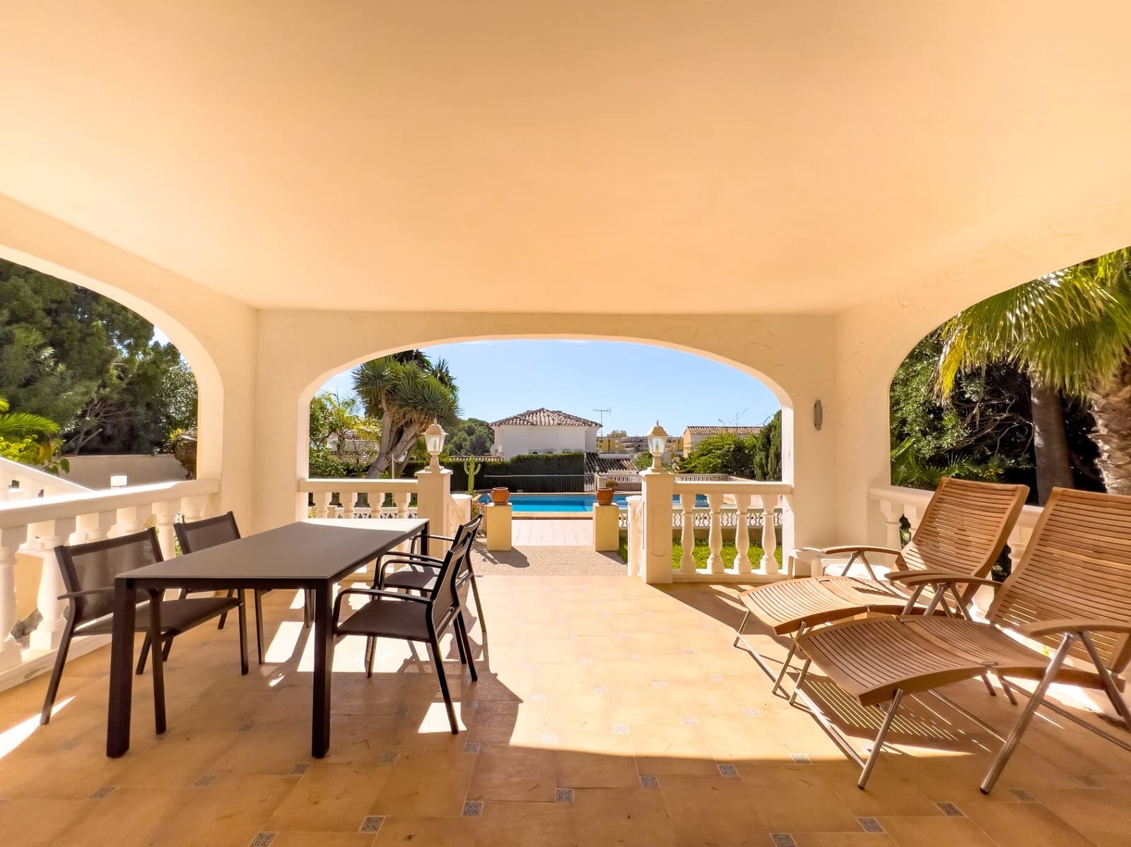 Chalet de 2 habitaciones en Moraira en venta con piscina garaje - 1.425.000 € (Ref: 10086814)