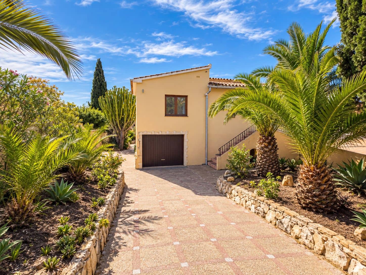 Chalet de 2 habitaciones en Moraira en venta con piscina garaje - 1.425.000 € (Ref: 10086814)