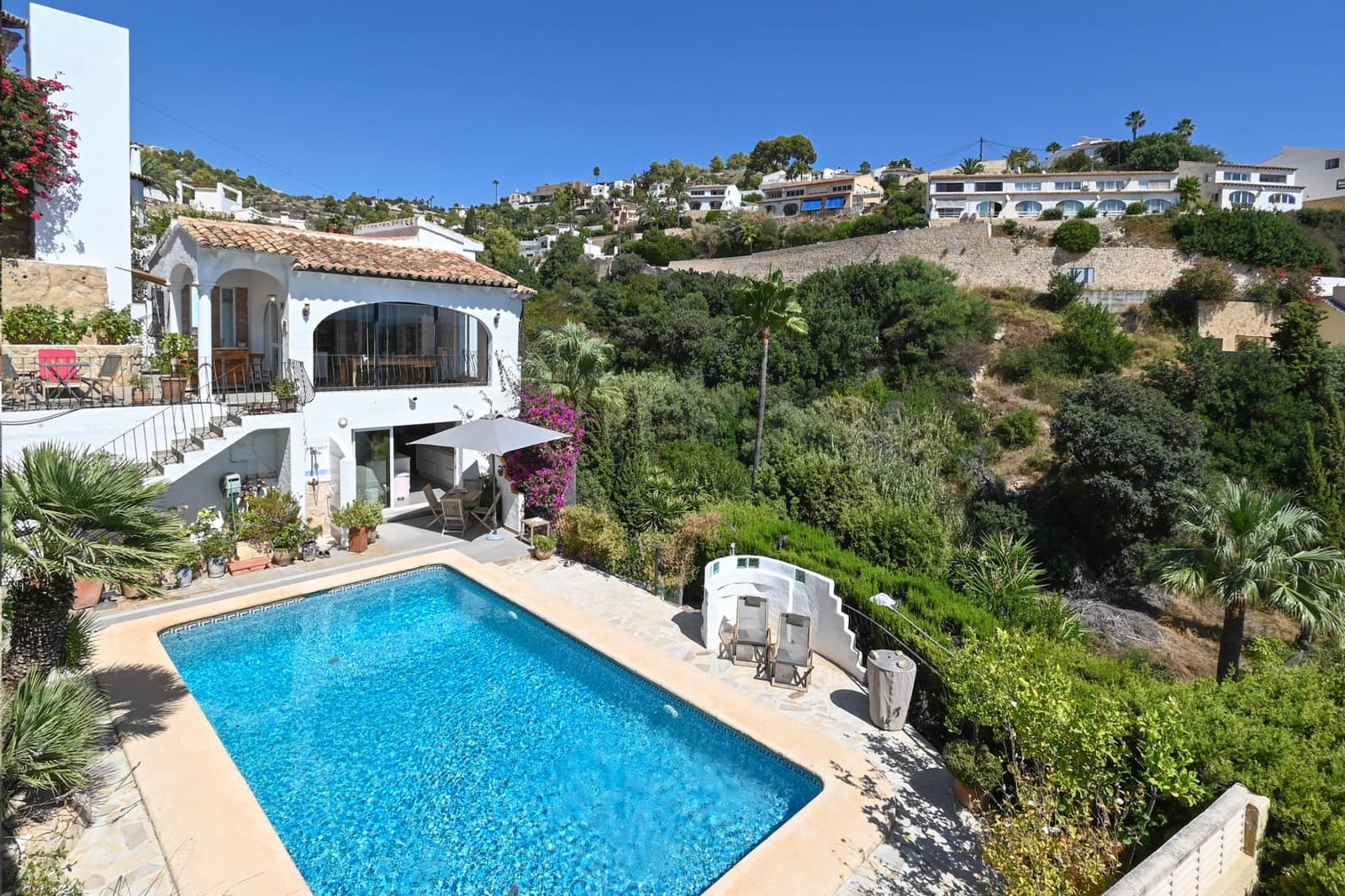 3 sovrum Villa till salu i Benissa med pool garage - 760 000 € (Ref: 10086815)